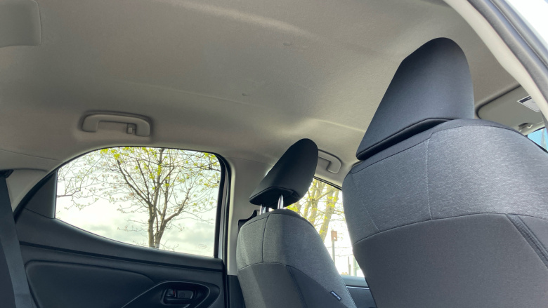 Toyota Yaris 1.5 Hybrid Design 5dr CVT Hybrid Hatchback